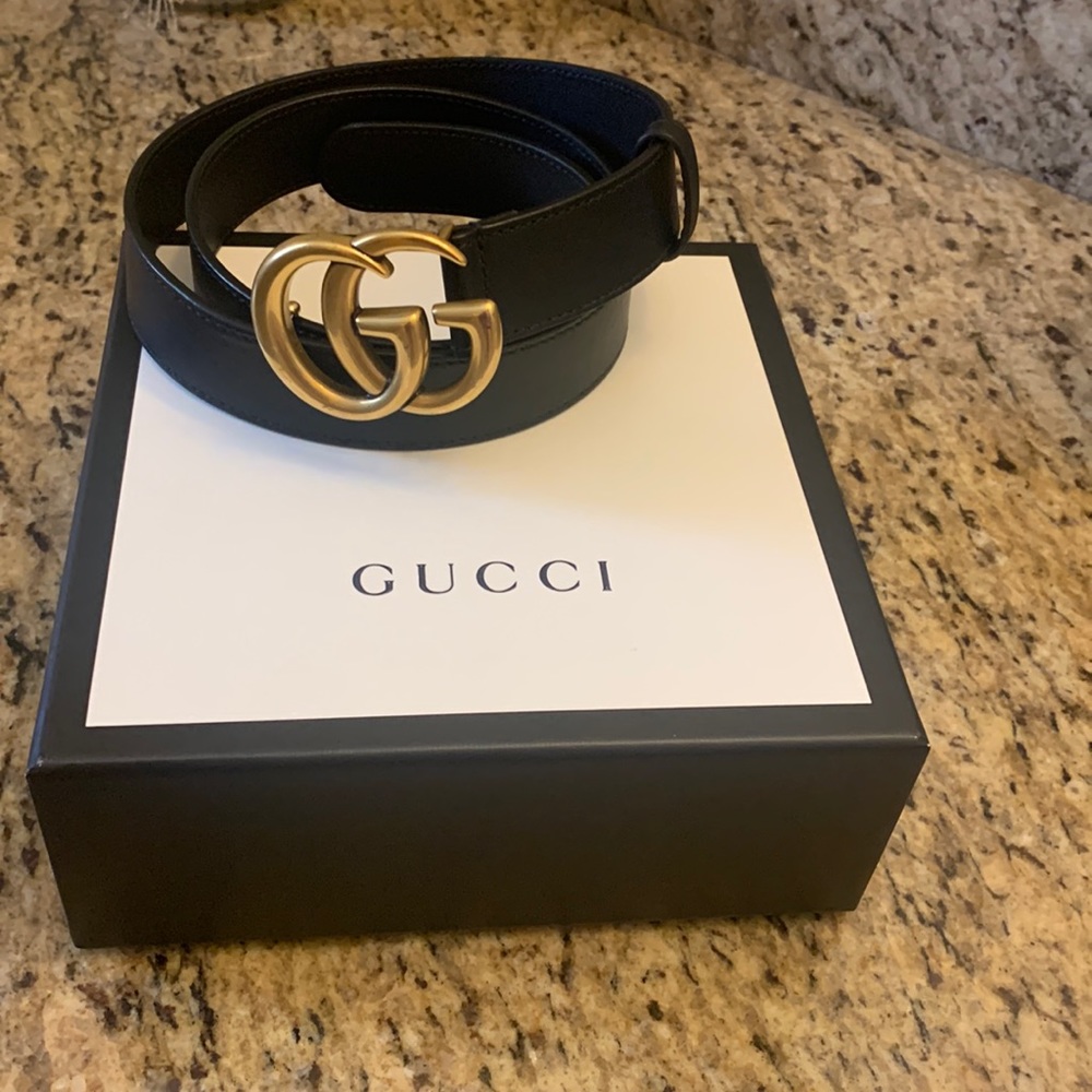 Black Leather Double G Gucci Belt. This belt is authentic.